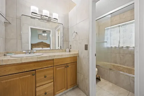 1928 Discovery Circle E Deerfield Beach FL 33442
