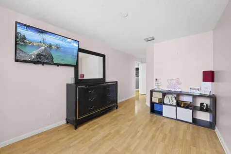 1928 Discovery Circle E Deerfield Beach FL 33442