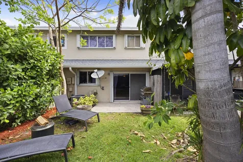 1928 Discovery Circle E Deerfield Beach FL 33442