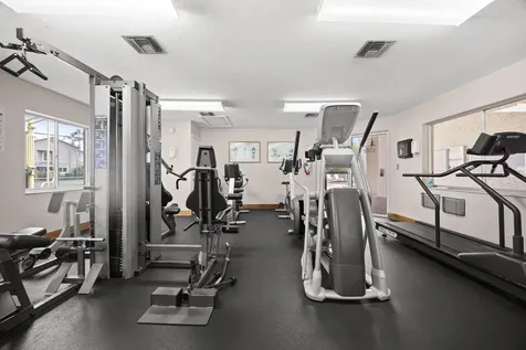 1928 Discovery Circle E Deerfield Beach FL 33442
