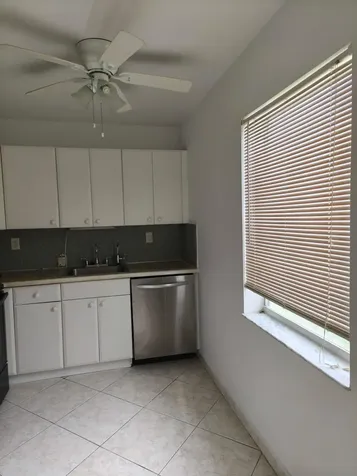 122 Normandy C Delray Beach FL 33484