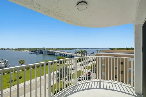 3901 S Flagler Drive West Palm Beach FL 33405