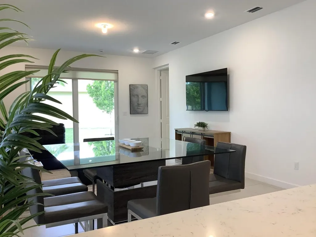 13431 Amber Waves Avenue Delray Beach FL 33484