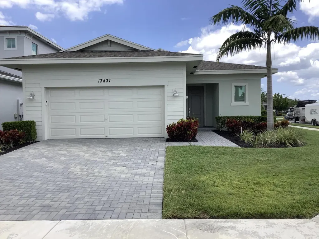 13431 Amber Waves Avenue Delray Beach FL 33484