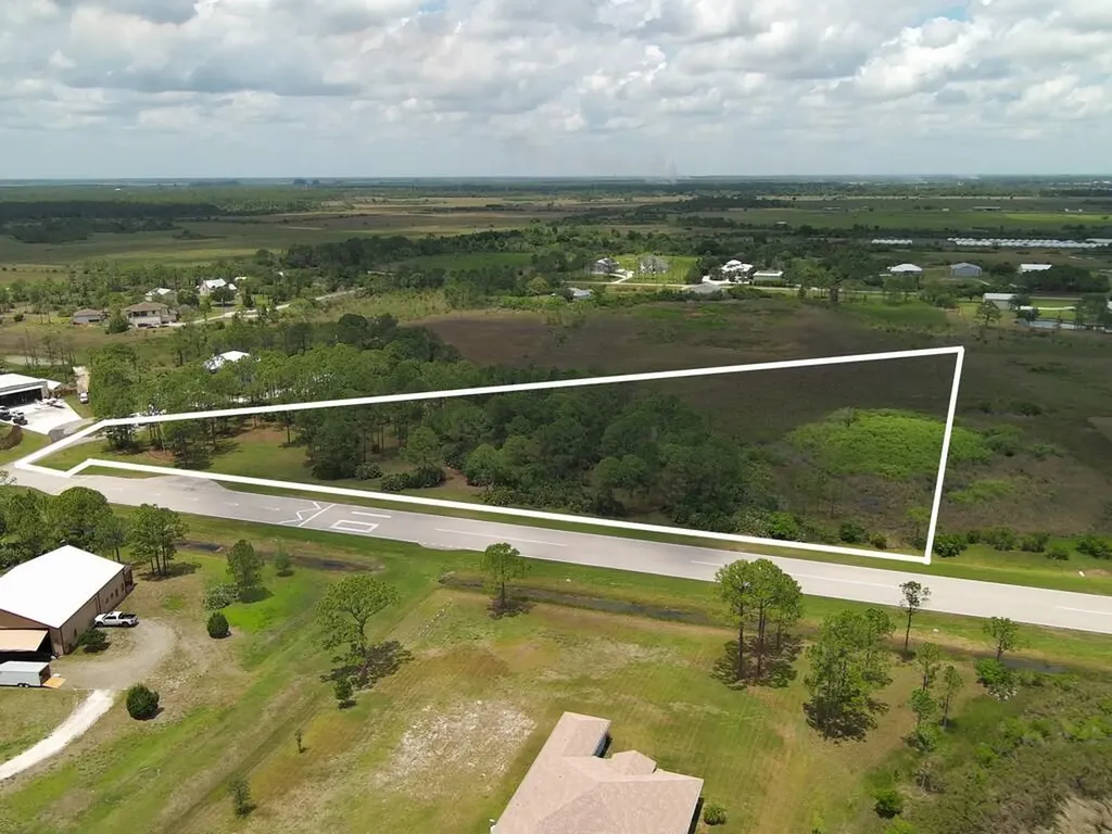 12370 Skymaster Street Port St Lucie FL 34987