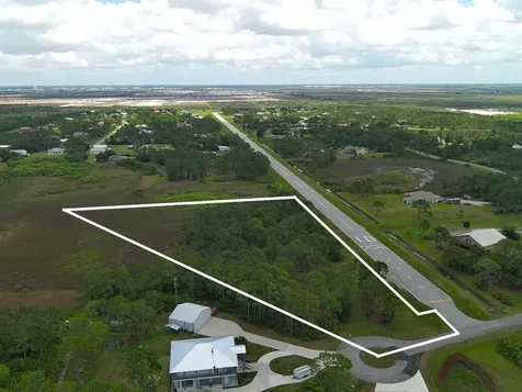 12370 Skymaster Street Port St Lucie FL 34987
