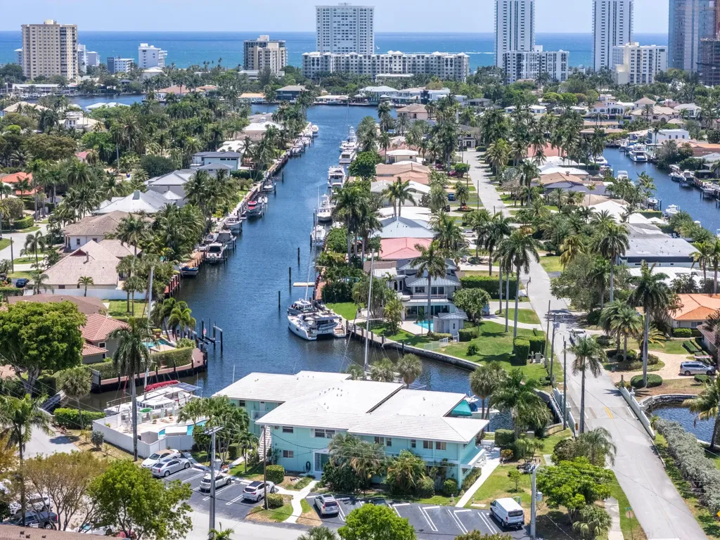 810 SE 22nd Avenue Pompano Beach FL 33062