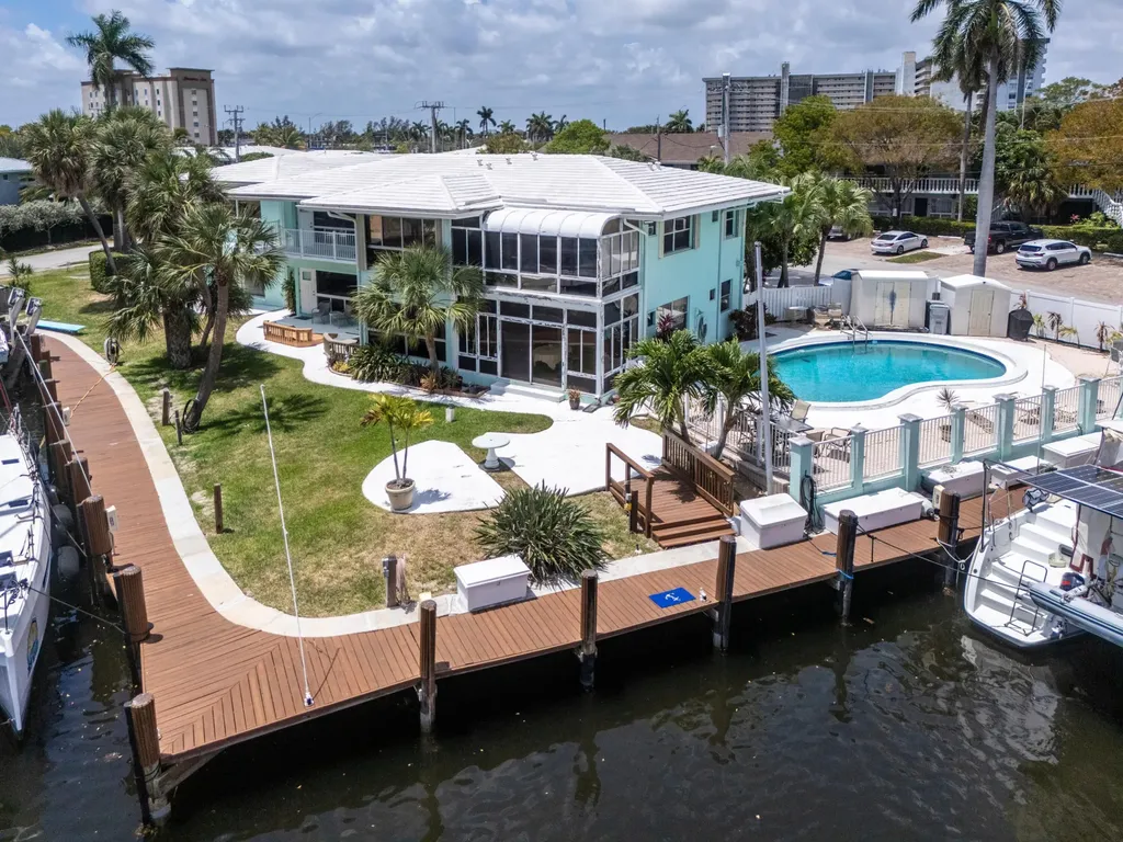 810 SE 22nd Avenue Pompano Beach FL 33062