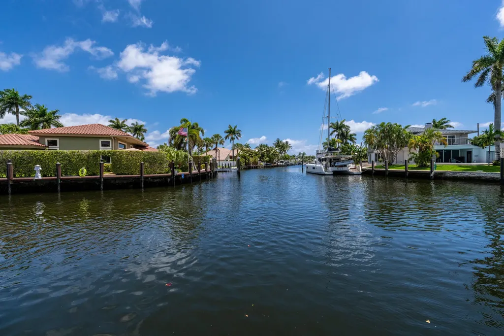 810 SE 22nd Avenue Pompano Beach FL 33062