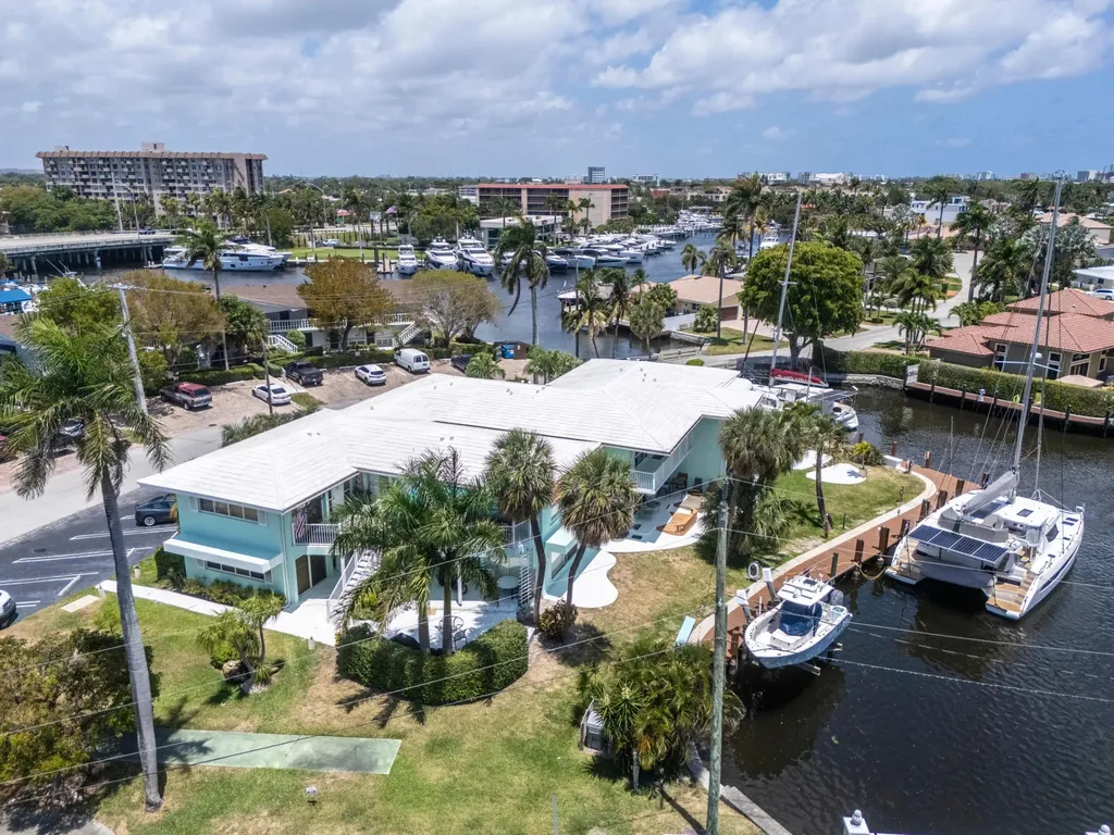 810 SE 22nd Avenue Pompano Beach FL 33062