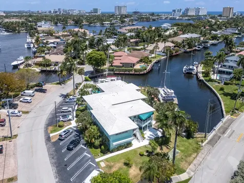 810 SE 22nd Avenue Pompano Beach FL 33062