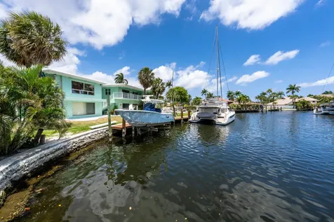810 SE 22nd Avenue Pompano Beach FL 33062