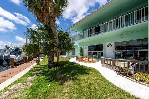 810 SE 22nd Avenue Pompano Beach FL 33062