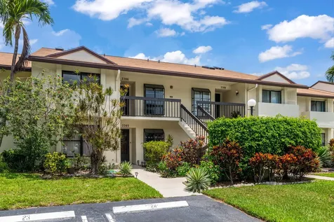 3386 Lucerne Park Drive Greenacres FL 33467