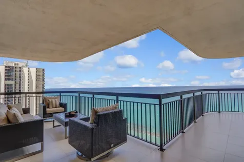 5380 N Ocean Drive Singer Island FL 33404