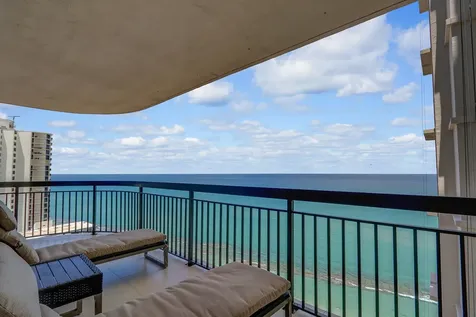 5380 N Ocean Drive Singer Island FL 33404