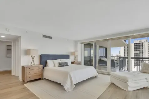 5380 N Ocean Drive Singer Island FL 33404