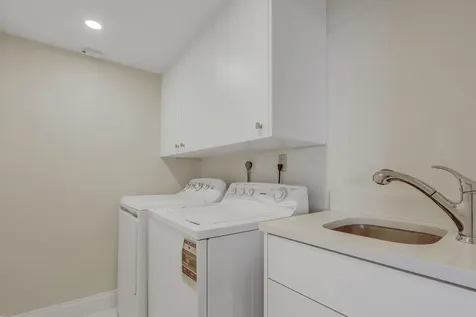 5380 N Ocean Drive Singer Island FL 33404