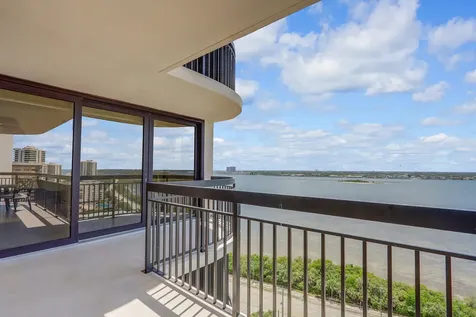 5380 N Ocean Drive Singer Island FL 33404