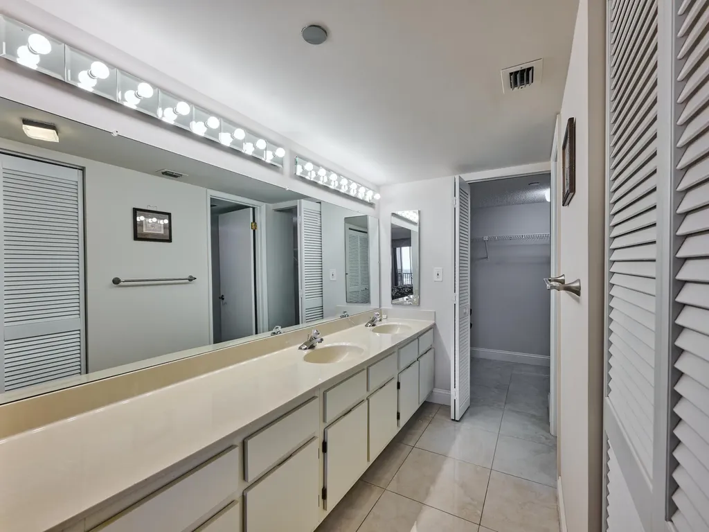 3420 S Ocean Boulevard Highland Beach FL 33487