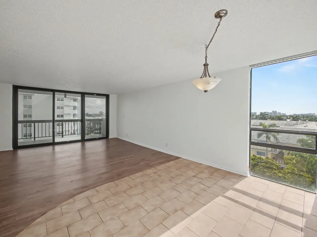 4800 Bayview Drive Fort Lauderdale FL 33308