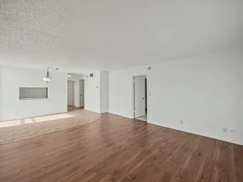 4800 Bayview Drive Fort Lauderdale FL 33308