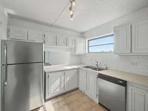 4800 Bayview Drive Fort Lauderdale FL 33308