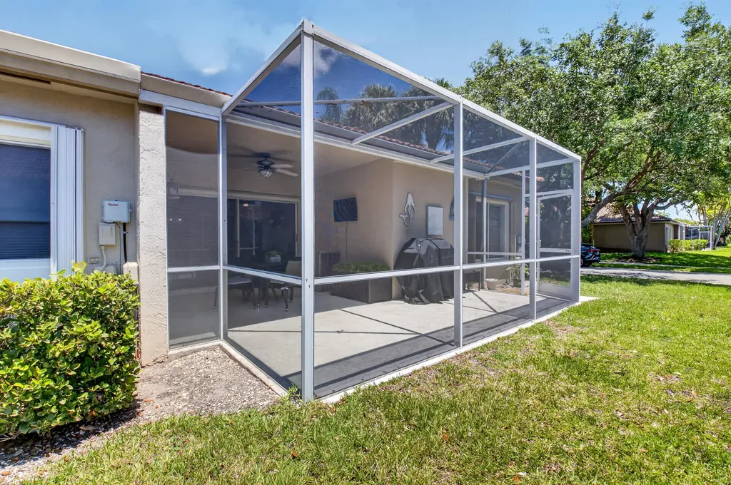 8446 Vía Serena Boca Raton FL 33433
