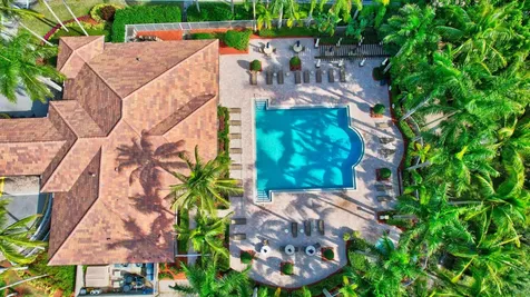 8446 Vía Serena Boca Raton FL 33433