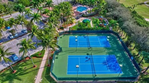 8446 Vía Serena Boca Raton FL 33433