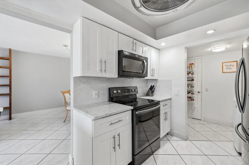 12300 NW 11th Court Pembroke Pines FL 33026