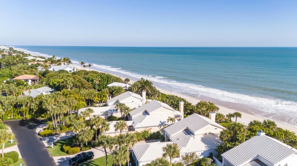210 N Camelia Court Vero Beach FL 32963