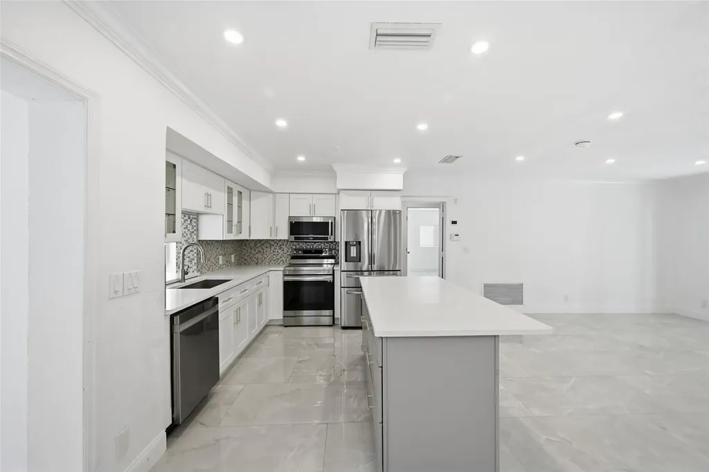1400 SE 8th Avenue Deerfield Beach FL 33441