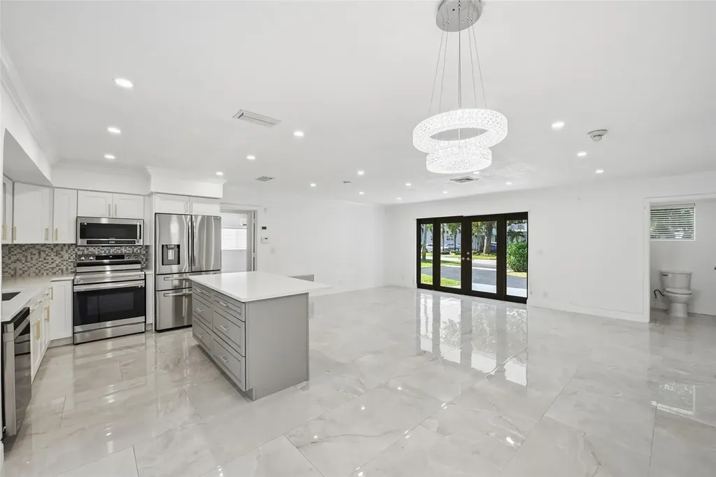 1400 SE 8th Avenue Deerfield Beach FL 33441