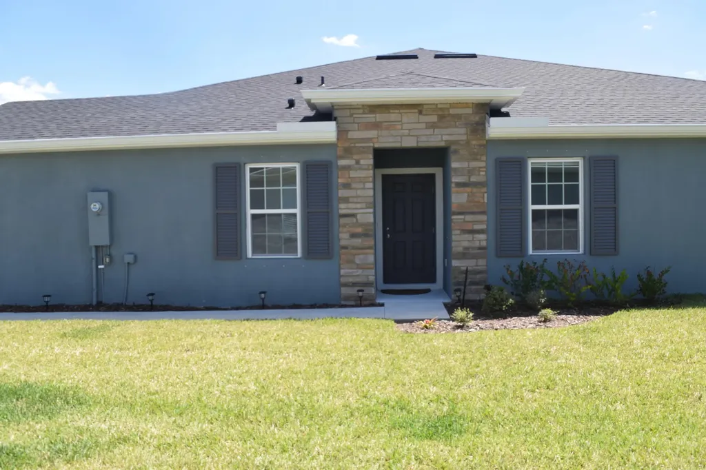 9670 SW Libertas Way Port St Lucie FL 34987