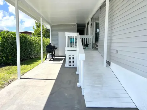 7971 SE Homestead Avenue Hobe Sound FL 33455