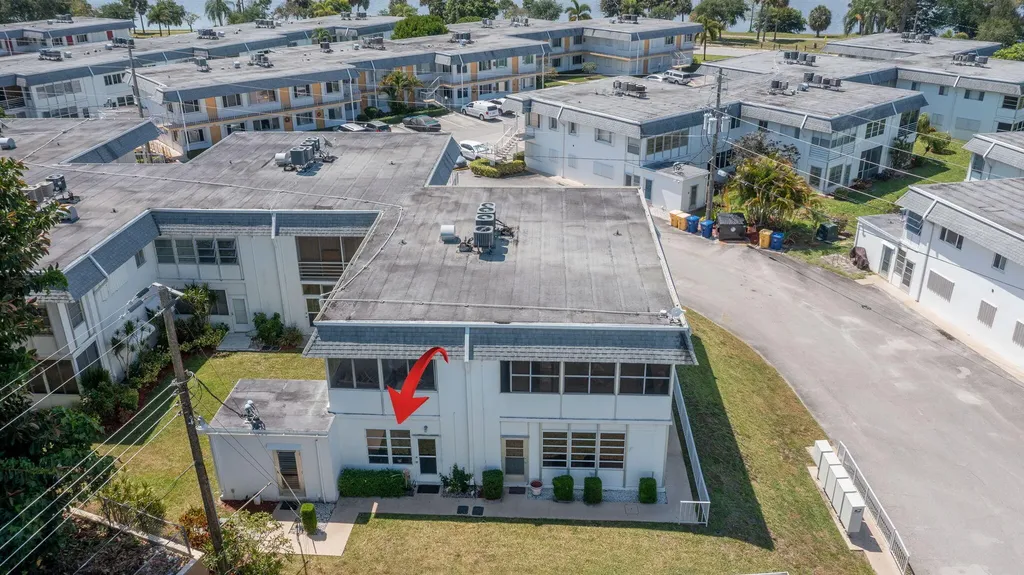 3120 Cynthia Lane Lake Worth Beach FL 33461