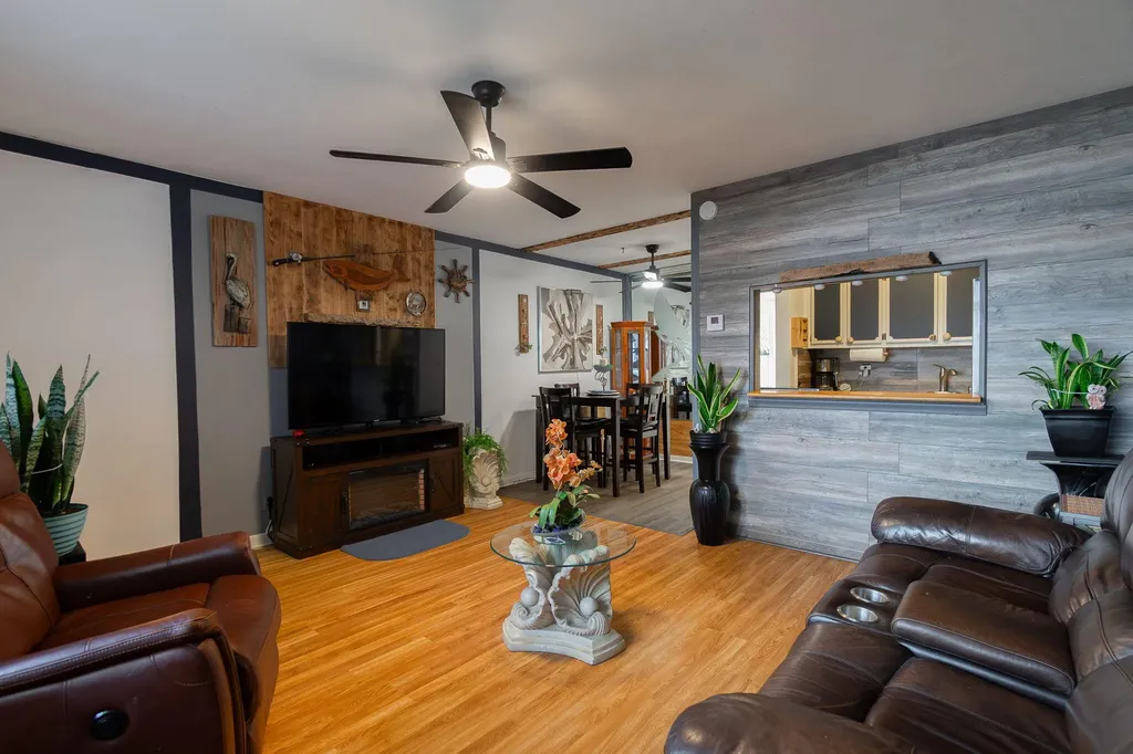 3120 Cynthia Lane Lake Worth Beach FL 33461