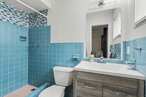 2770 NE 53rd Street Lighthouse Point FL 33064