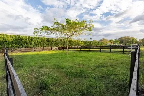 14367 Belmont Trace Wellington FL 33414