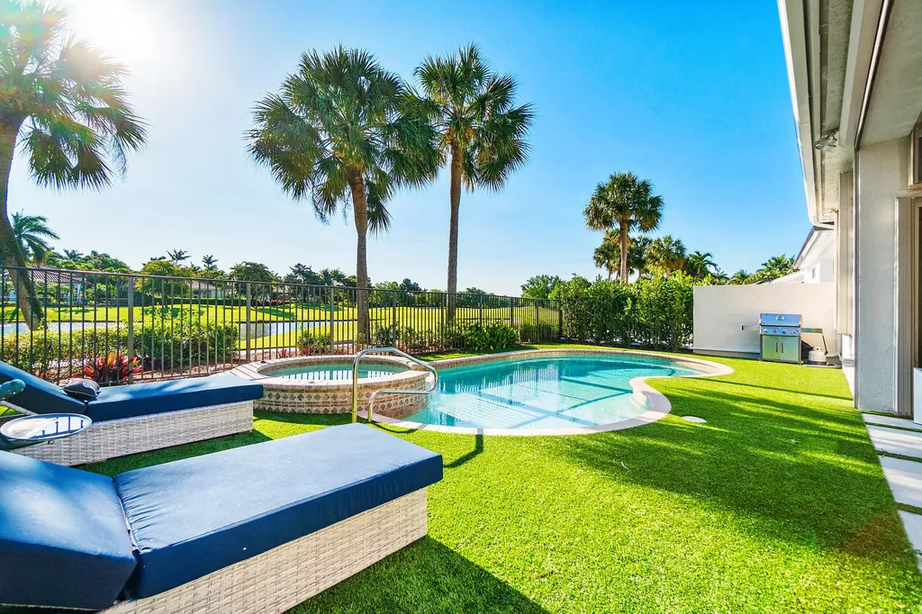 15872 Double Eagle Trail Delray Beach FL 33446