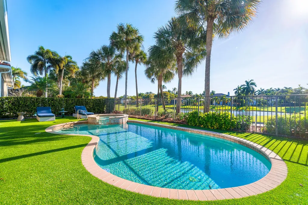 15872 Double Eagle Trail Delray Beach FL 33446