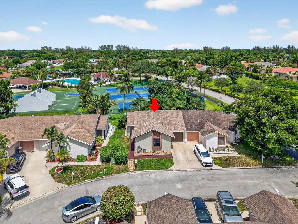 9667 Sunny Isle Circle Boca Raton FL 33428
