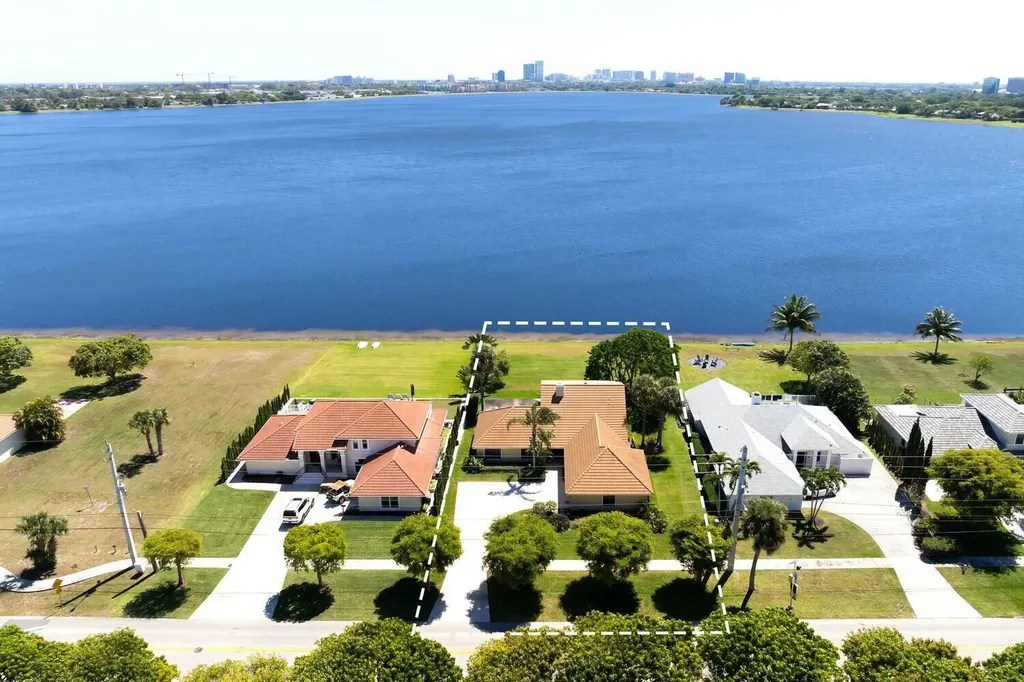 3600 N Shore Drive West Palm Beach FL 33407
