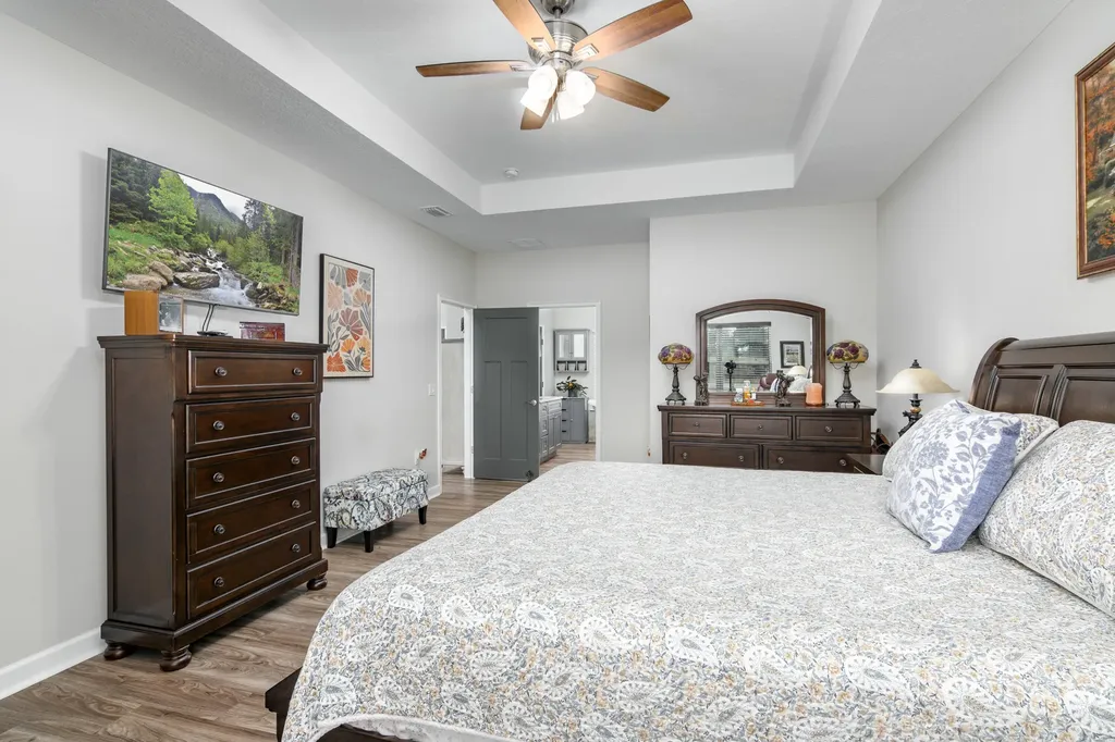 10172 98th Path Live Oak FL 32060