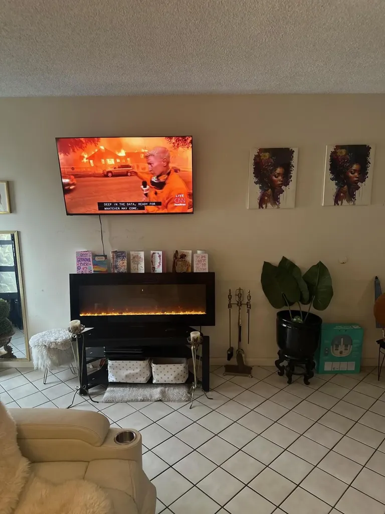 215 Windsor J West Palm Beach FL 33417