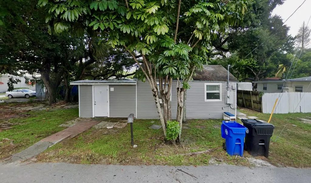 345 NE 168th Street North Miami Beach FL 33162