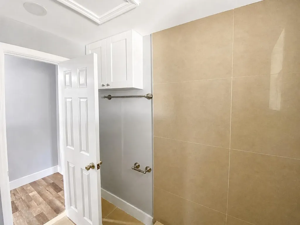 345 NE 168th Street North Miami Beach FL 33162