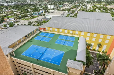 2640 Lake Shore Drive Riviera Beach FL 33404