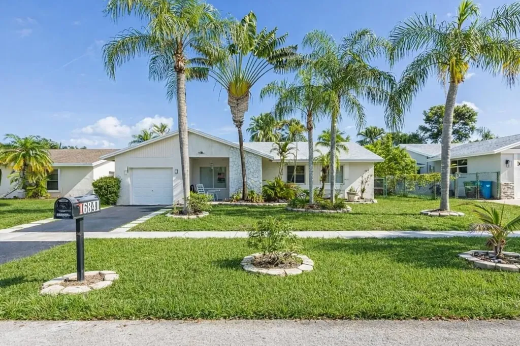 16841 Royal Poinciana Drive Weston FL 33326